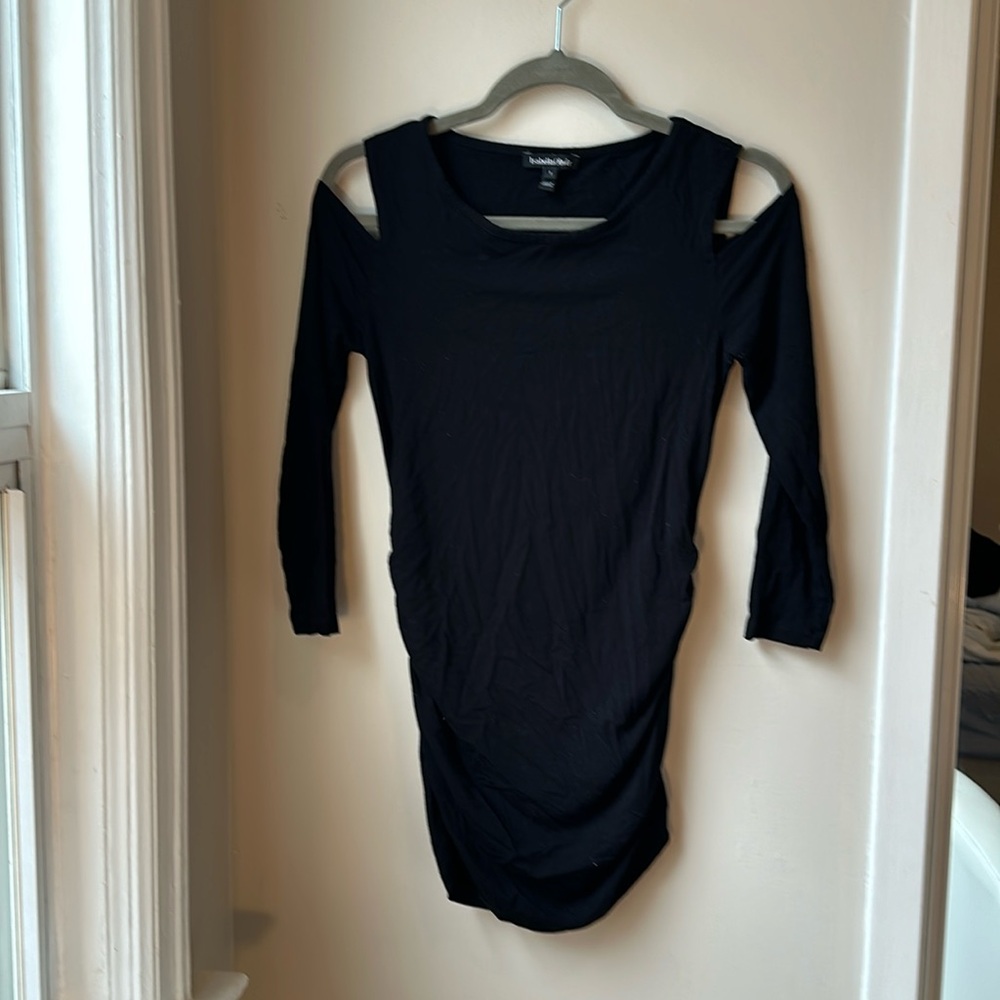 Isabella Oliver maternity black cutout shoulder top
